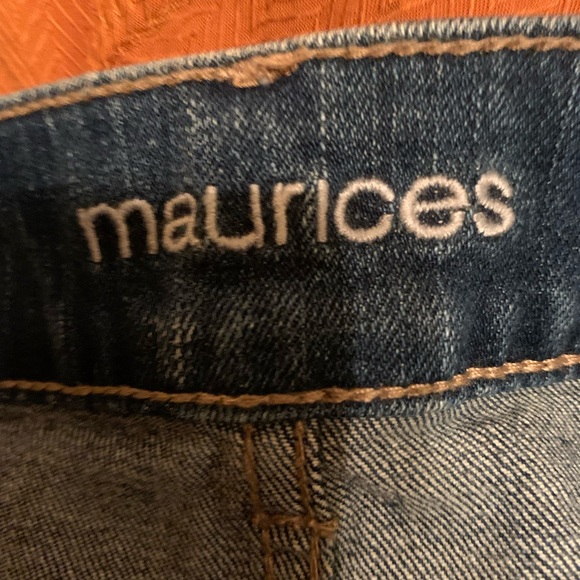 NWT Mid Rise Jean Shorts - Picture 7 of 10